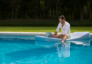 JACKIE: HIPPE, DRIJVENDE LOUNGER