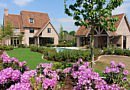 verdé tuinarchitectuur tuinontwerp tuinarchitect tuininspiratie exclusieve tuin luxetuin villatuin chique droomtuin uniek Jörn De Leeuw Mechelen toekomsttuinen bomen struiken planten bloemen zwembaden zwemvijvers veelzijdige tuinen gezellige tuin onderhoud tuinaannemer tuininspiratie concept tuinproject tuinreportage tuinmagazine tijdschrift Chic Gardens outdoor living outdoor design villatuin fashion for gardens tuinen tuinmeubelen terras terrasinrichting bijgebouwen overkappingen wellness in de tuin buitenmeubelen buitenruimte buitenkamers tuinen met vakantiesfeer