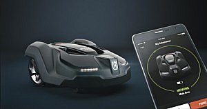 Husqvarna automower aansturing van IFTTT If this then that app automower connect smartphone slimme bediening afstandsbesturing koppeling met andere apps innovatie grasmaaier automatisch robotmaaier app nieuw gras maaien graf afrijden tips tuinieren tuinklusjes verlichten in de tuin werken tuinklus tuintaken tuinliefhebbers natuur groen chic gardens magazine Belgisch inspiratie tuininspiratie exclusieve tuinen luxe villatuin outdoor living outdoor design