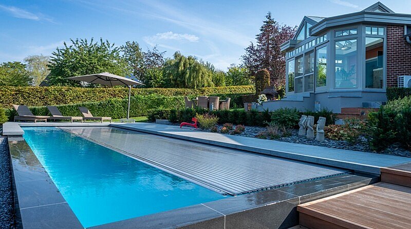 magazine chic gardens zwembaden exclusieve tuinen inspiratie zwemvijvers wellness idee tuinidee zwembadbouwers wedstrijd Belgische sector winnaars
