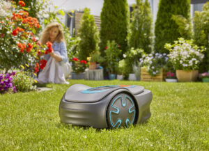 Chic Gardens. Een droomtuin vraagt regelmatig tuinonderhoud. Bekijk hier interessante tuingereedschappen voor jouw exclusieve tuin.