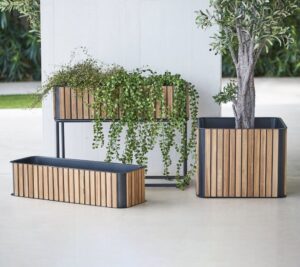 Chic Gardens, magazine voor outdoor living en outdoor design. Ontdek 7 bijzondere plantenpotten en plantenbakken voor jouw tuin en terras.