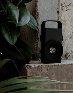 Steek deze lente jouw buitenruimte in een nieuw jasje! Chic Gardens magazine heeft een aantal bijzondermooie must-haves voor je verzameld.
