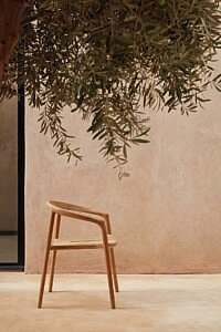Chic Gardens, magazine voor outdoor living en design: natuurlijke kleuren zijn hip op het terras. Kies voor materialen in teak, rotan, bamboe... Wij geven tips!
