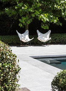 Nu in Chic Gardens voorjaarsmagazine: High-end villatuin door de Wijnegemse tuin- en landschapsarchitecten van Avantgarden