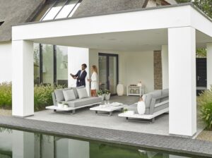 Chic Gardens magazine voor outdoor living: Onze favoriete tuinmeubelen van BuitenHof