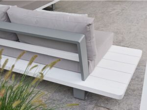 Chic Gardens magazine voor outdoor living: Onze favoriete tuinmeubelen van BuitenHof