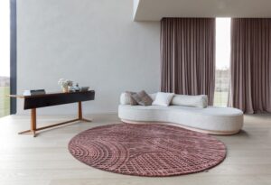 Ontdek de hoogstaande designtapijten van Limited Edition op de website van Chic Gardens.