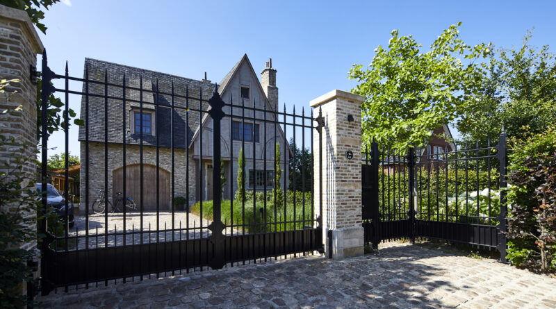 Tuinpoorten van familiebedrijf Bam Bormet zijn gemaakt uit hoogwaardig staal, aluminium en hout?