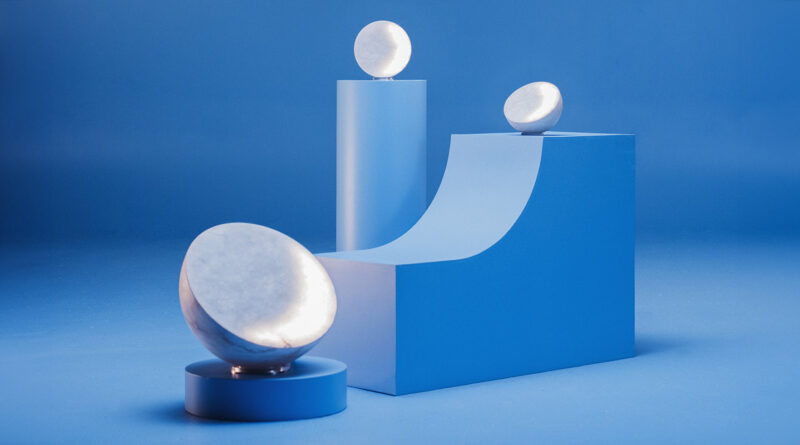 Een nieuw tuinseizoen vraagt om nieuwe verlichtingsideeën. Favoriet van de redactie is Moon van A.D.U.